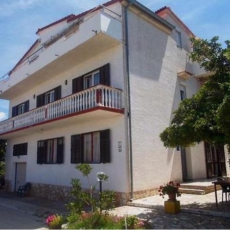 Apartments Tara Ražanac Εξωτερικό φωτογραφία