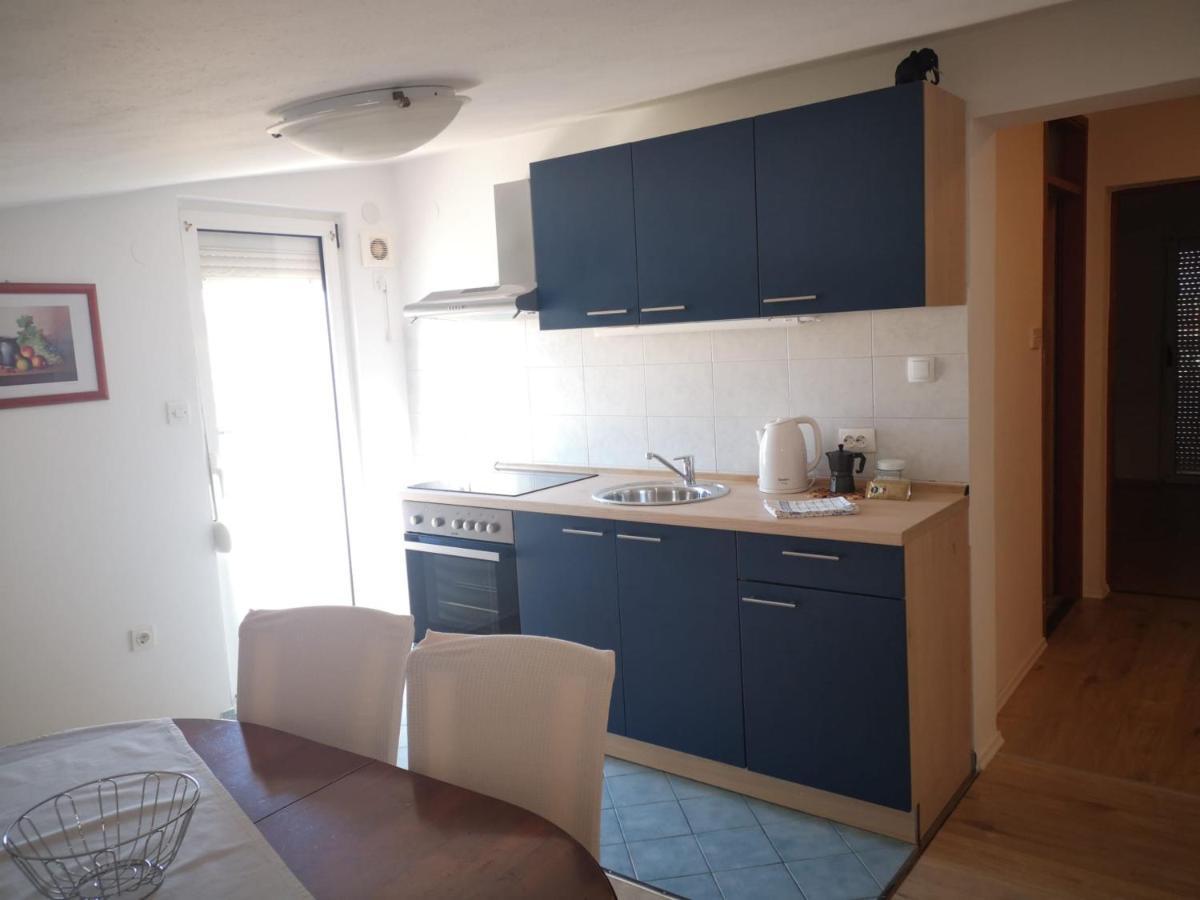 Apartments Tara Ražanac Εξωτερικό φωτογραφία